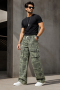 Men’s Olive Green Camouflage Cargo Pants with Multi-Pocket Design